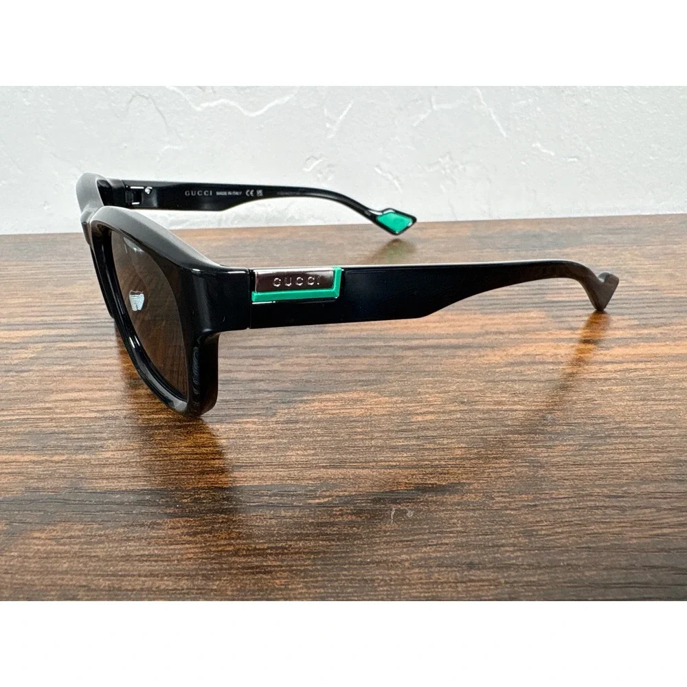 Gucci GG1630S 001 Black Square Sunglasses Green Accents‎ Made in Italy